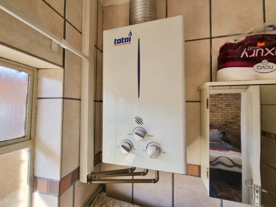 1 Bedroom Property for Sale in Parys Free State